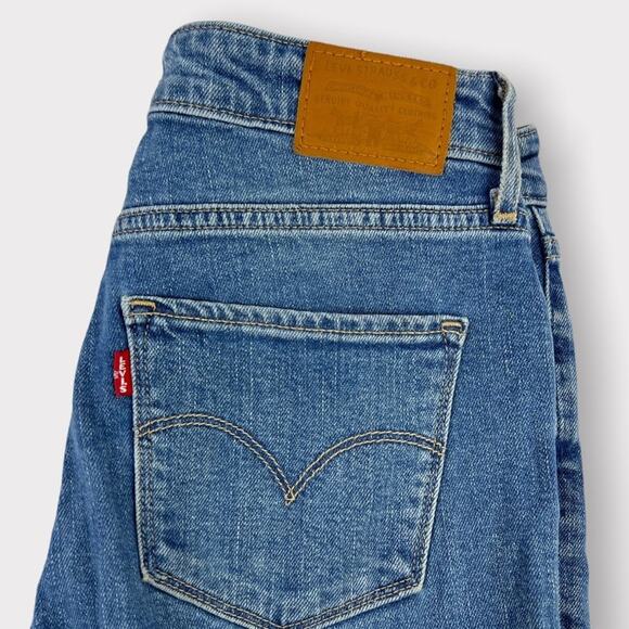 Levi's Premium Denim 721 High Rise Skinny in Rugged Indigo Size 28 - Picture 6 of 11